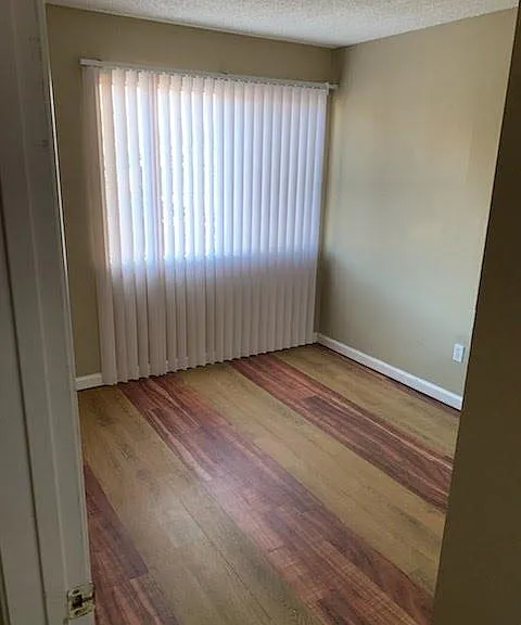 475 N Midway Dr #148 — Photo 4