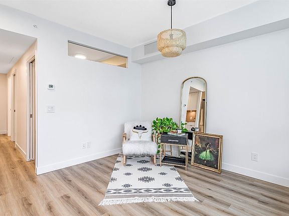 4th image of 1488 Bertram St #1811