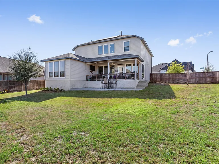 6501 Crockett Cv — Photo 33