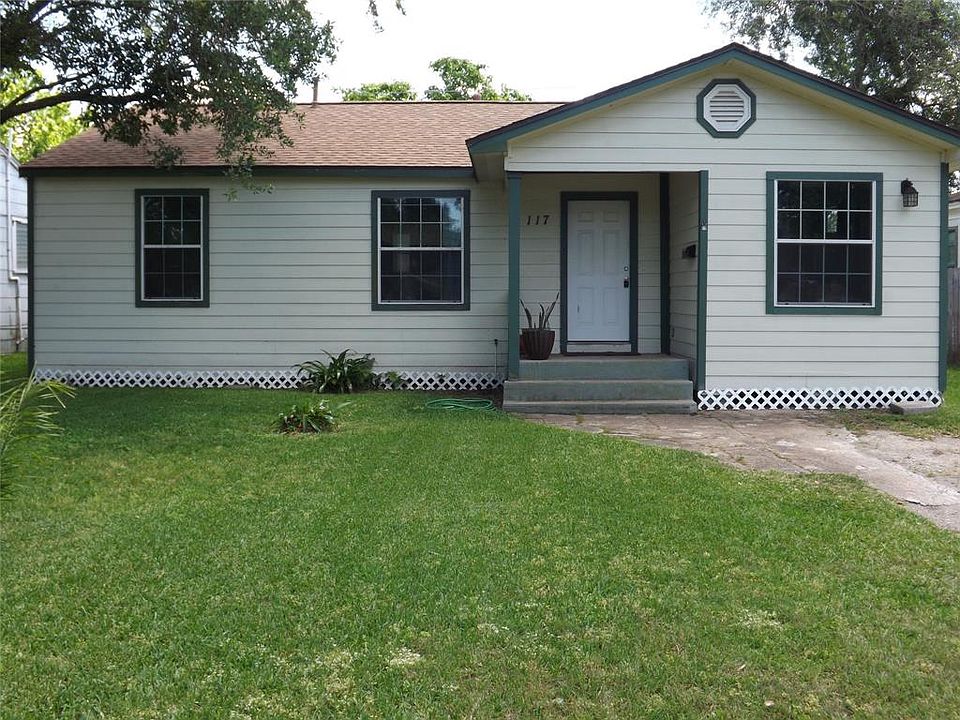 1st image of 117 19th Ave N