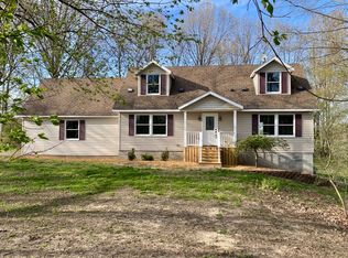 16750 Farnsworth Rd, Stockbridge, MI 49285