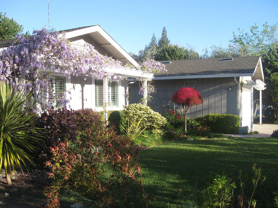 1st image of 111 Atwood Ct
