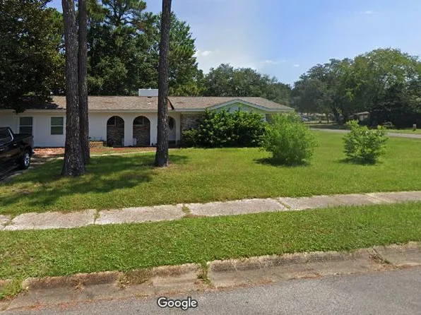 102 Pinewood Ter, Fort Walton Beach, FL 32548