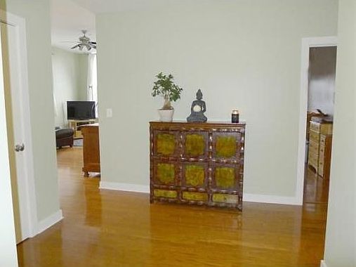 2nd image of 72 Ashland St APT 201