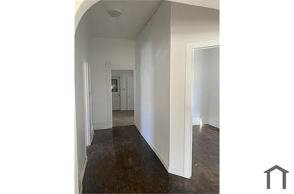 1832 N Gale Ave photo 1