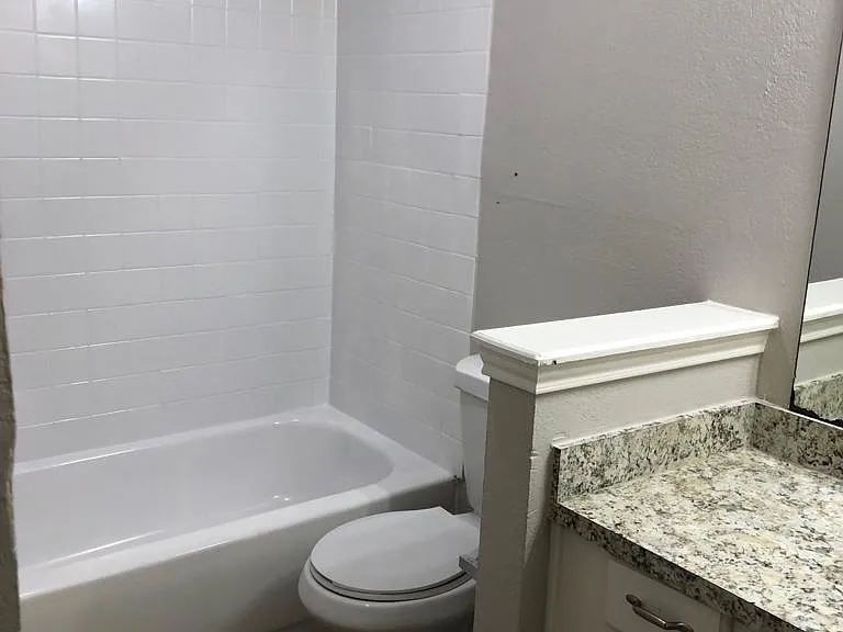 6723 Crestmont Ct — Photo 11