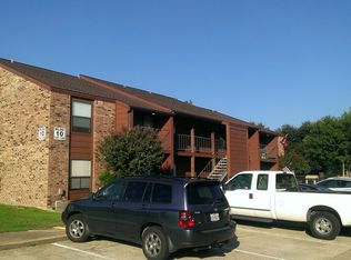 904 University Oaks Blvd APT 23, College Station, TX 77840