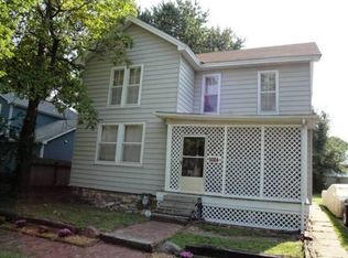 1024 New York St, Lawrence, KS 66044