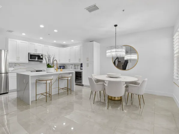 5022 NW 16th Way, Boca Raton, FL 33431