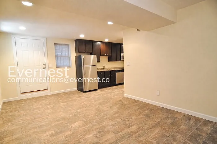 1636 N North Park Ave #1642-G — Photo 3
