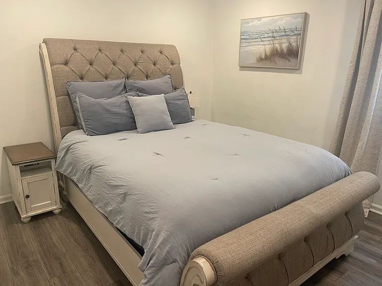 2121 E Kendall Cir — Photo 32