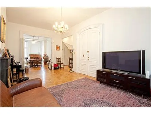 Rented by Douglas Elliman | media 43