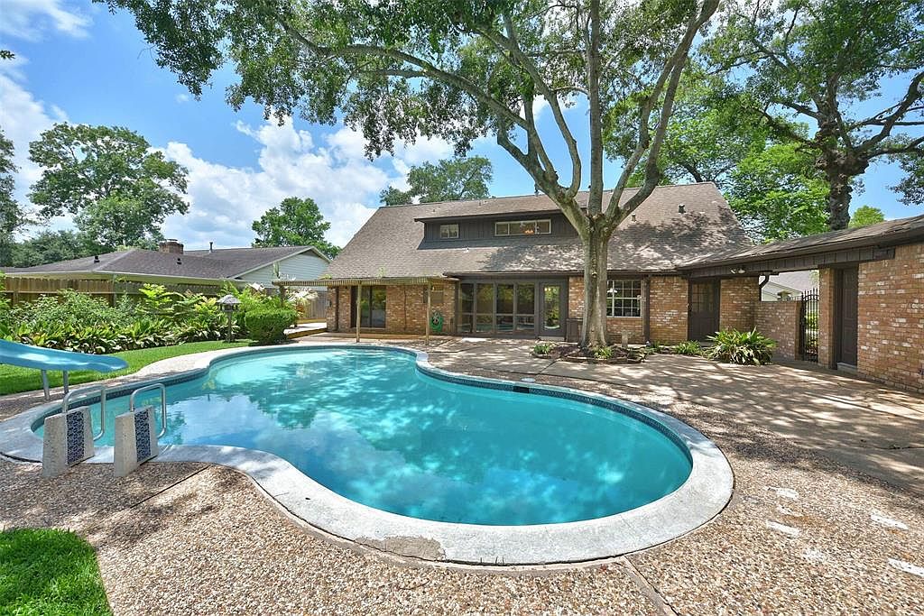 1438 Kingstree Ln, Houston, TX 77058 | MLS #9438601 | Zillow