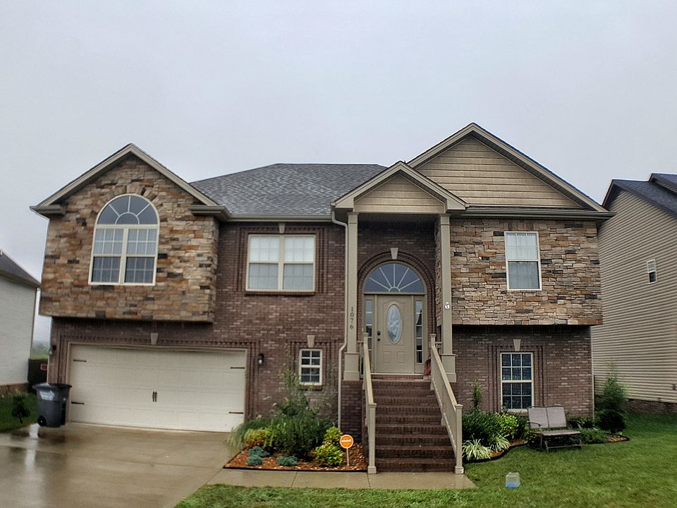 1st image of 1076 Henry Place Blvd