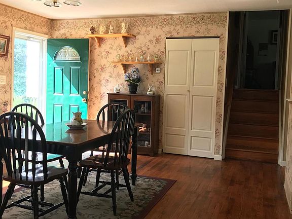 5th image of 1417 Dewberry Ave