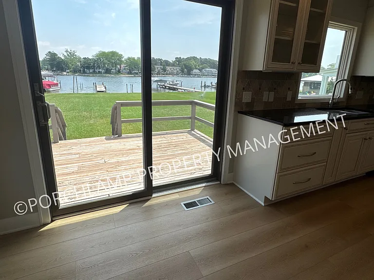 15770 Connelly Ave — Photo 22