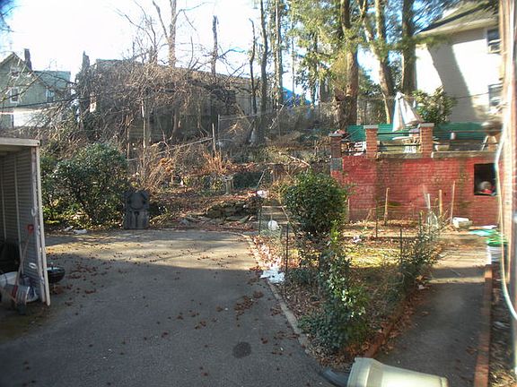 3rd image of 132 Haven Ave