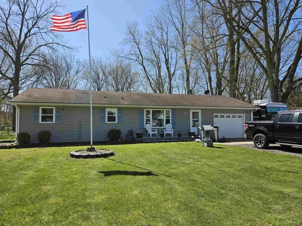 735 Pickard Rd, Temperance, MI 48182