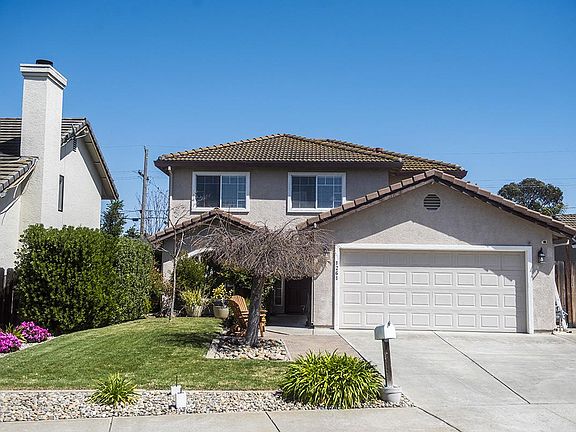 2nd image of 1261 Manzanita Dr
