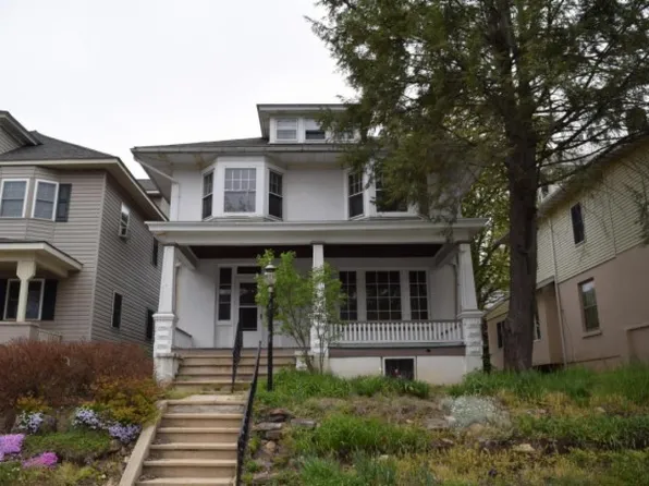 513 Columbia Ave, Palmerton, PA 18071