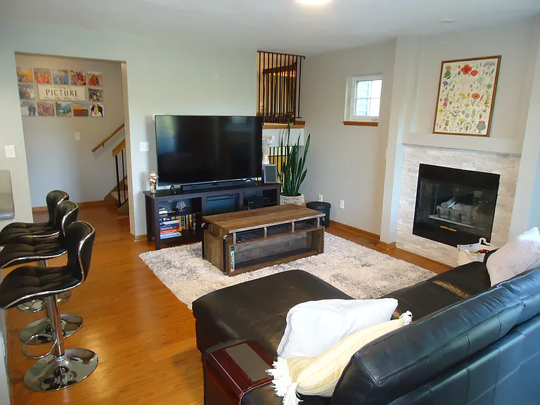 15645 24th Ave N #D — Photo 7