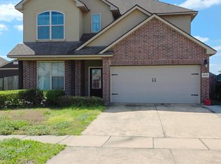 8828 Cherry Laurel Ave, Zachary, LA 70791