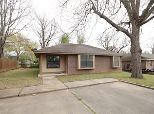 708 N 3rd St, Ozark, AR 72949