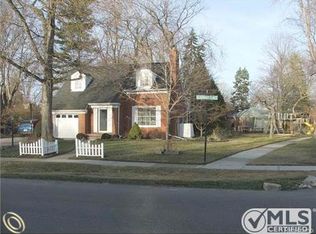 28408 Eldorado Pl, Lathrup Village, MI 48076