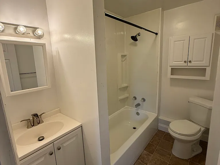 103 Van Schaick Ave #1 — Photo 8