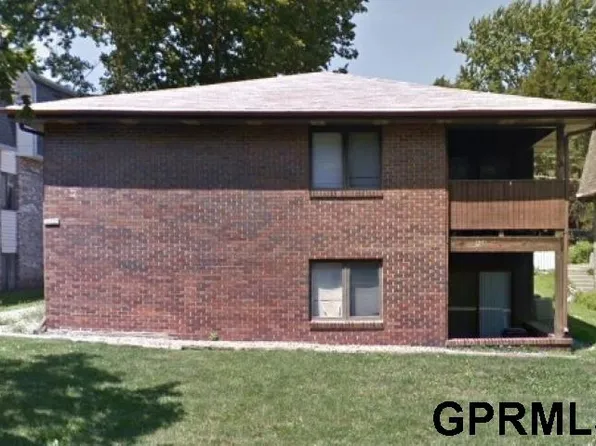 1255 S 21st St, Lincoln, NE 68502
