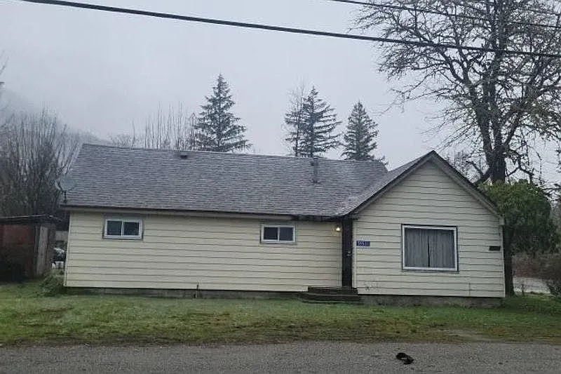 59531 State Route 20 photo 1