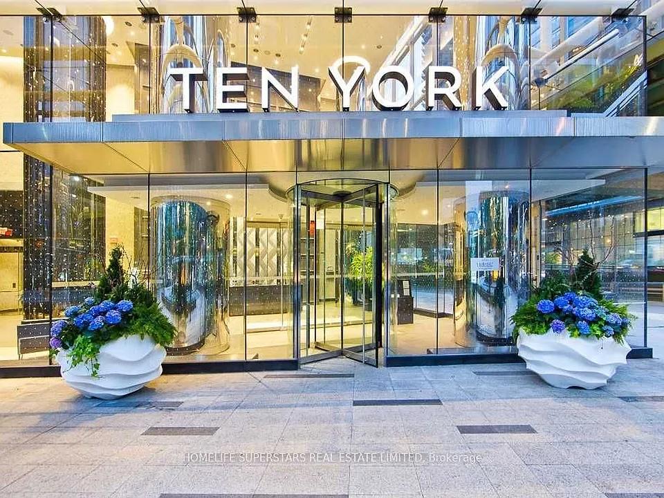 10 York St #6103