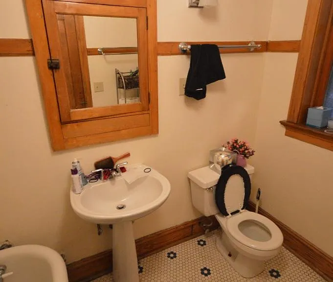 845 W Sheridan Rd #2 — Photo 9