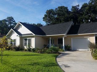 59 Lakewood Ave, Georgetown, SC 29440