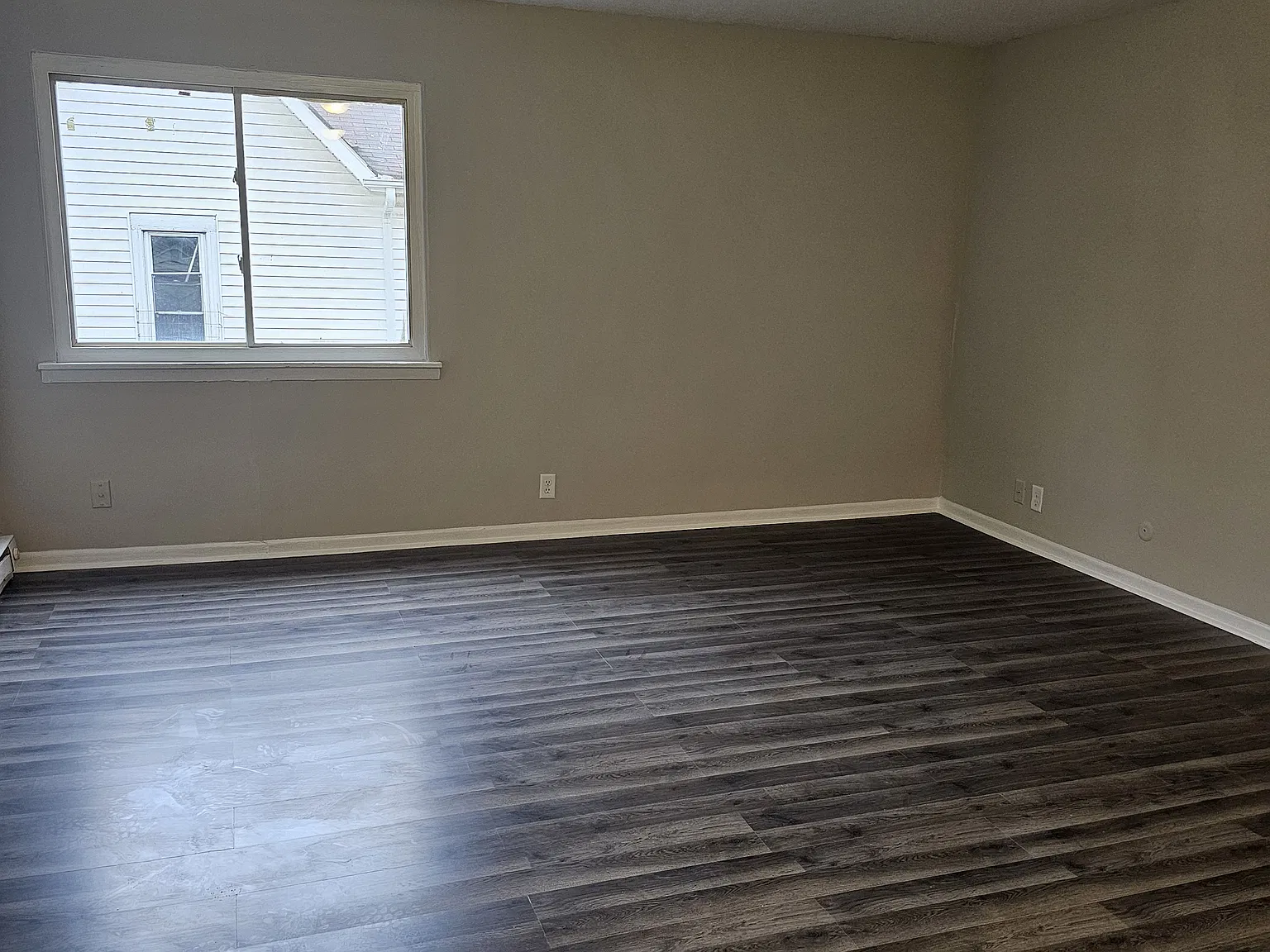 1 bed, 500 sqft, $700 — Photo 4