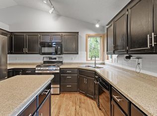 2537 Edinbrook Ter, Brooklyn Park, MN 55443