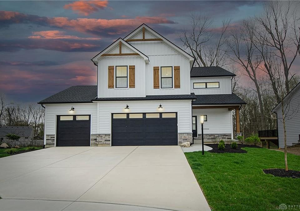 1st image of 9941 Rothschild Ct