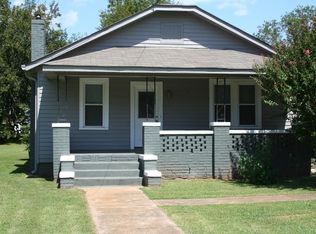 805 9th St, Tuscumbia, AL 35674