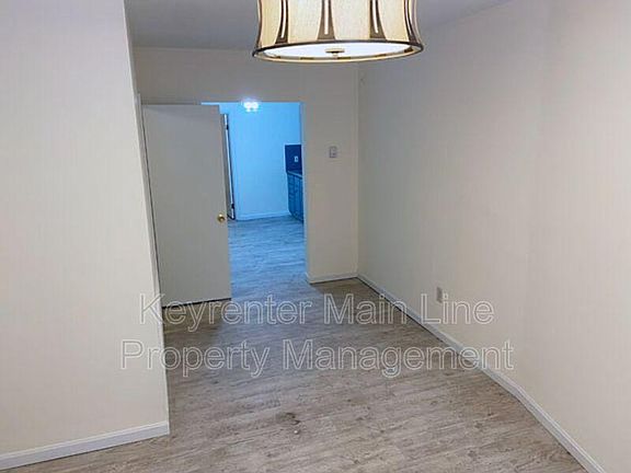 3rd image of 2141 S 15th St Floor 1