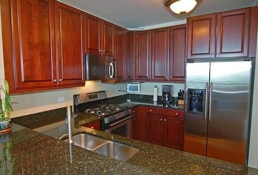 5th image of 201 Westshore Dr 1804 #1804