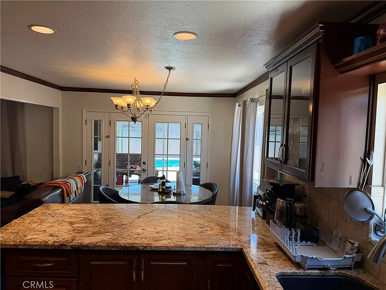 910 Orangewood Dr — Photo 27