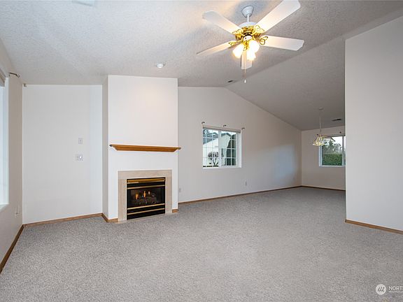 5th image of 2213 NE 78th Ave #96