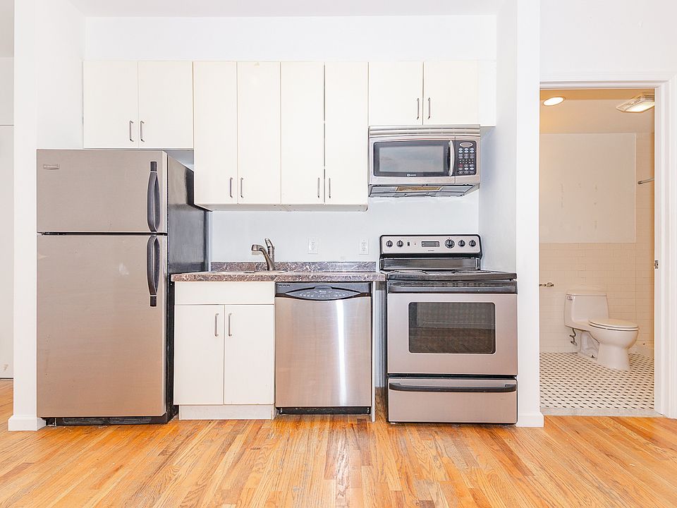 1st image of 32 Melrose St #3B