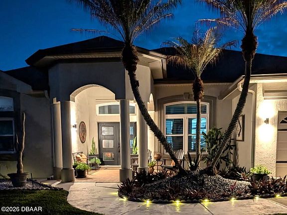 4th image of 6456 Renaissance Dr