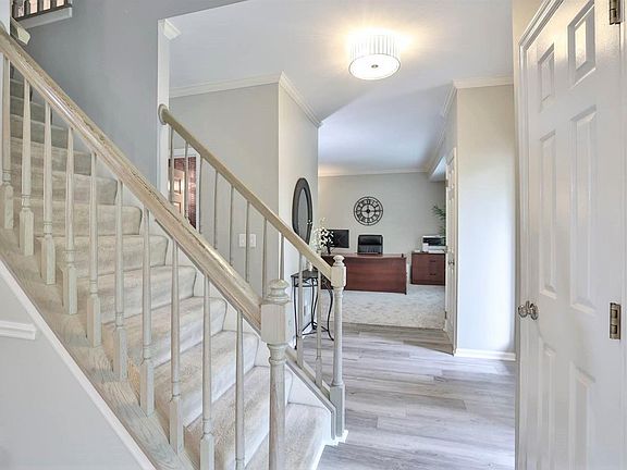 4th image of 8447 Brownsboro Pl