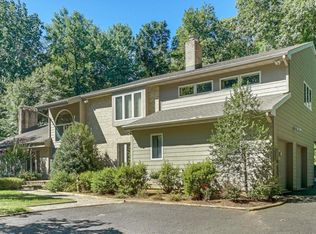 5 Barrister Ln, Middletown, NJ 07748