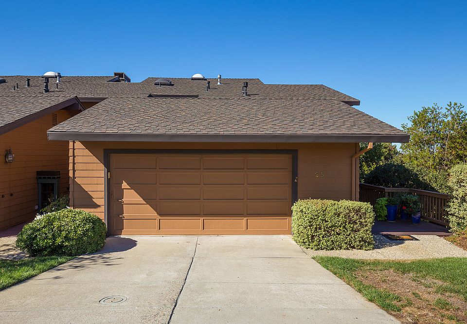 1st image of 25 Hallmark Cir