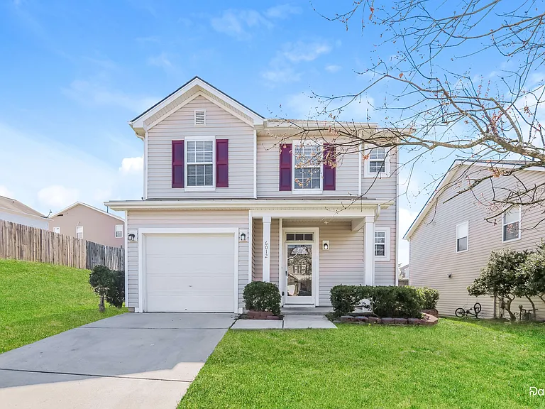 6012 Ladish Ln — Photo 1