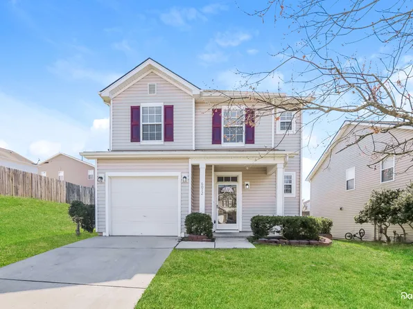 6012 Ladish Ln, Raleigh, NC 27610