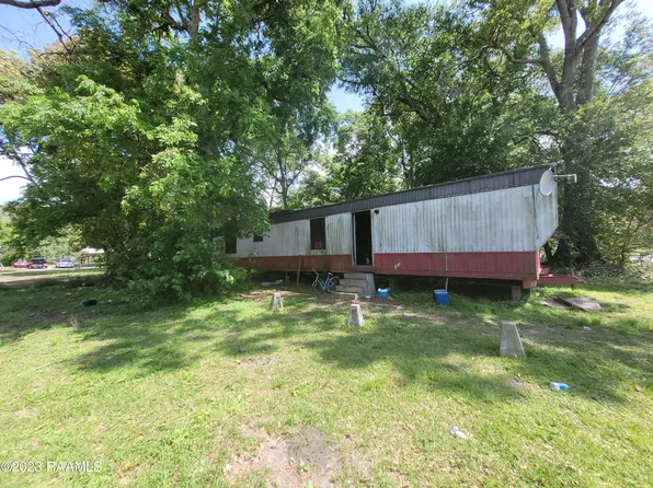 801 Buckeye St, New Iberia, LA 70560